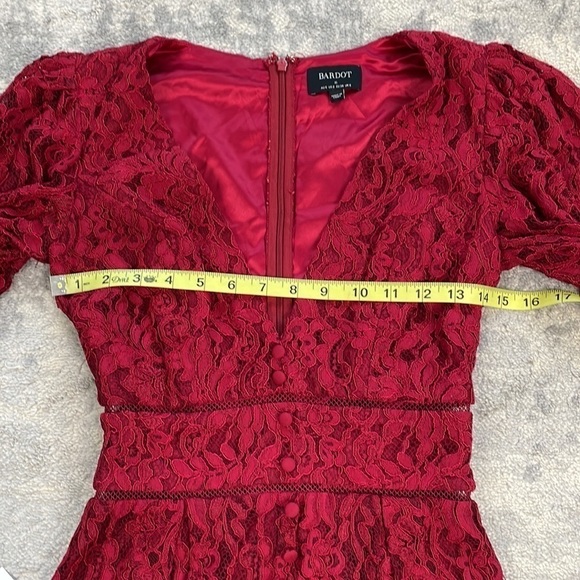 NWT Bardot Kira Red Button Front Lace Mini Dress Puff Sleeve V Neck Sz 2 - Picture 8 of 13
